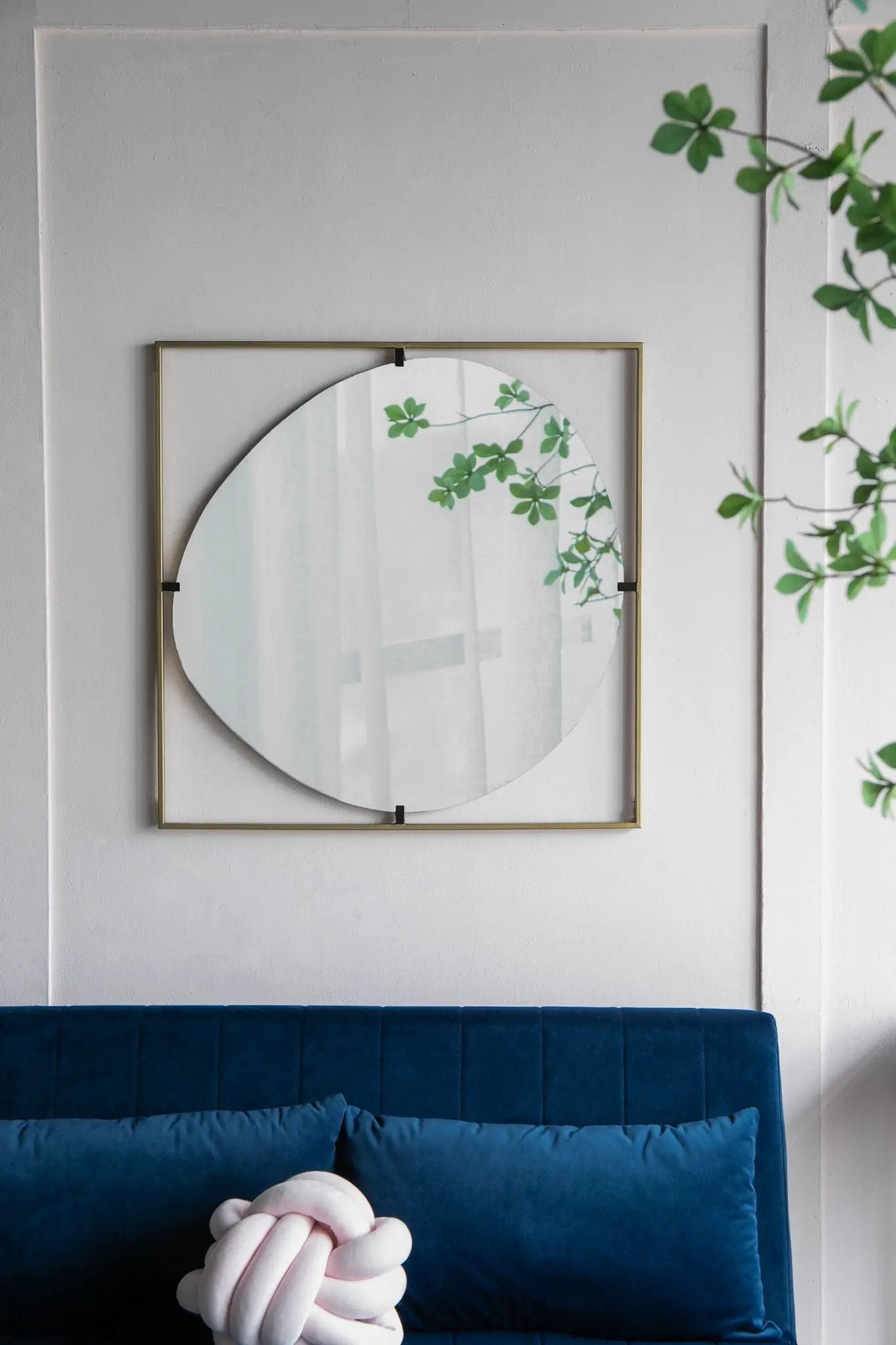 Poppy Mirror With Metal Frame Contemporary Design For Bathroom, Entryway Wall Decor by Unique Piece Furniture