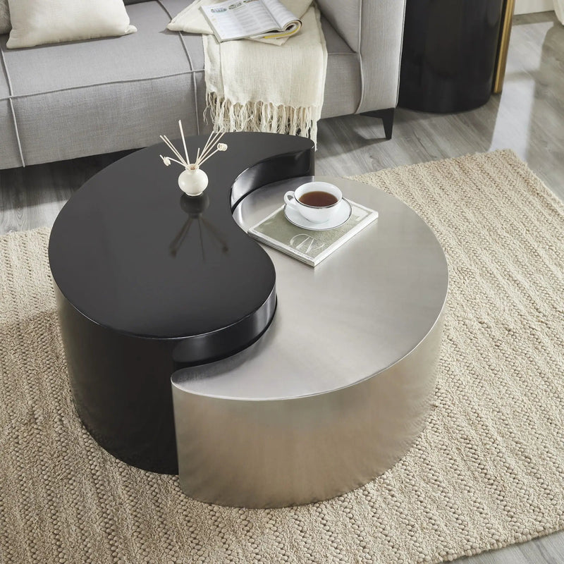 Ying Yang - Table by HouseOfZazla