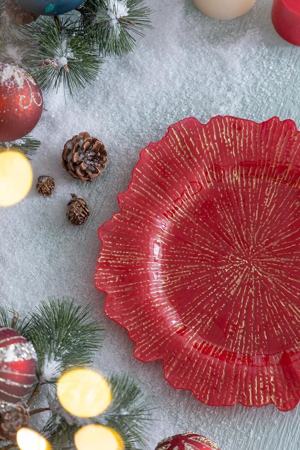 Plastic Charger Plate (Set of 8) by HouseOfZazla