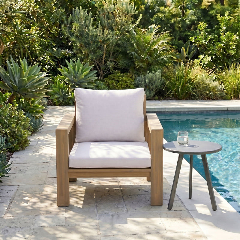 Stylish Outdoor Armchair With Cushion For Garden by HouseOfZazla