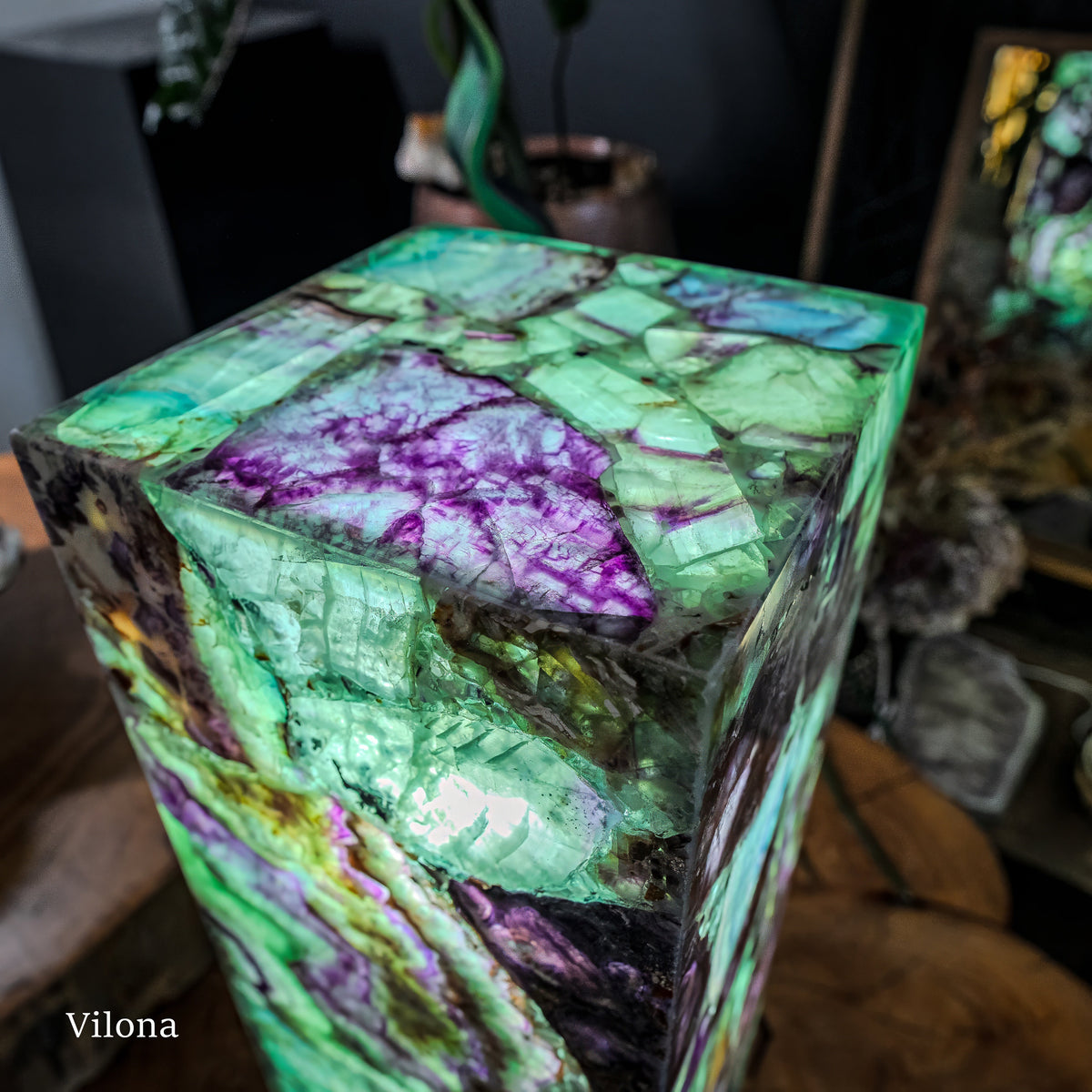 Fluorite Crystal Table Lamp (Medium Size) #2, photo 3 of 13