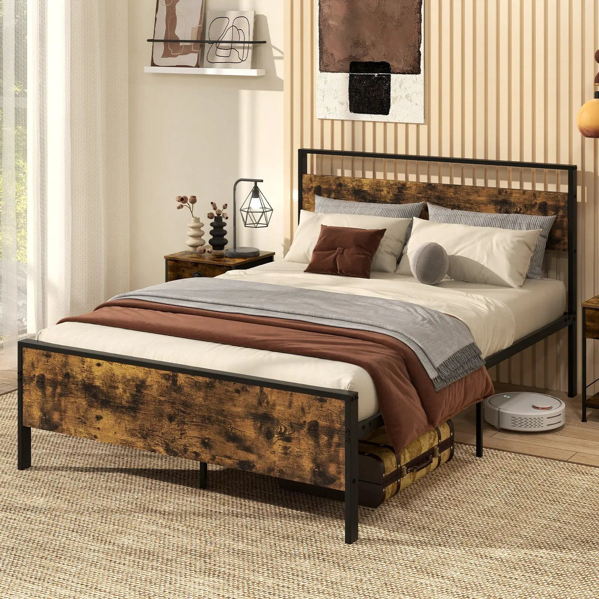 King Metal Bed Frame Industrial Platform Bed with Wooden Headboard, photo 5 of 11