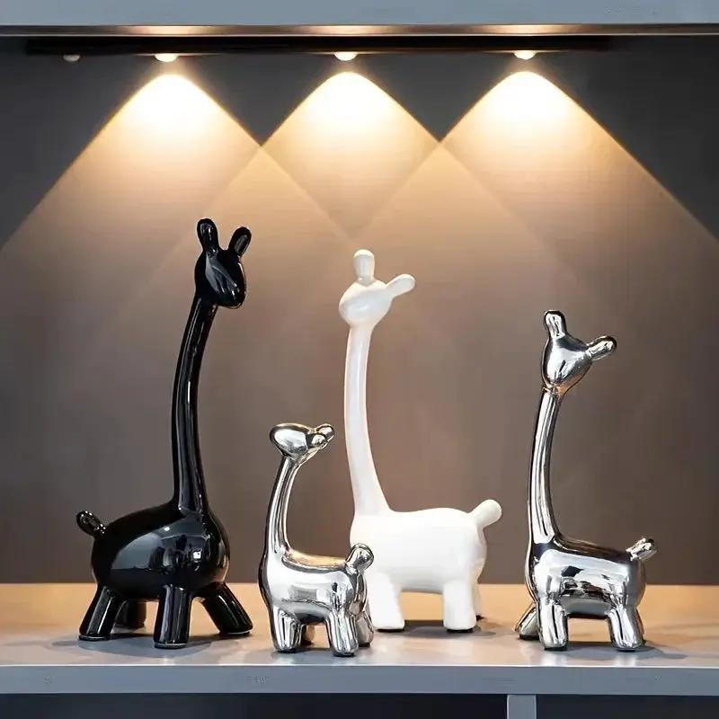 Giraffe Figurines - Decorative Ceramic 4pcs by House Of Avana