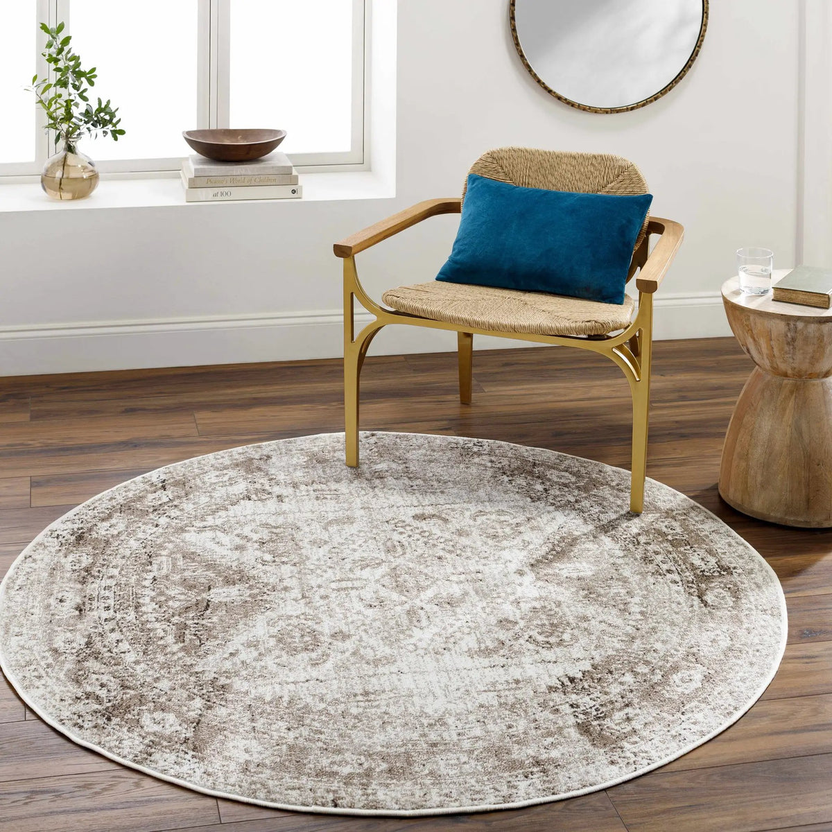 Gali Area Rug - Clearance, installed in a room 2