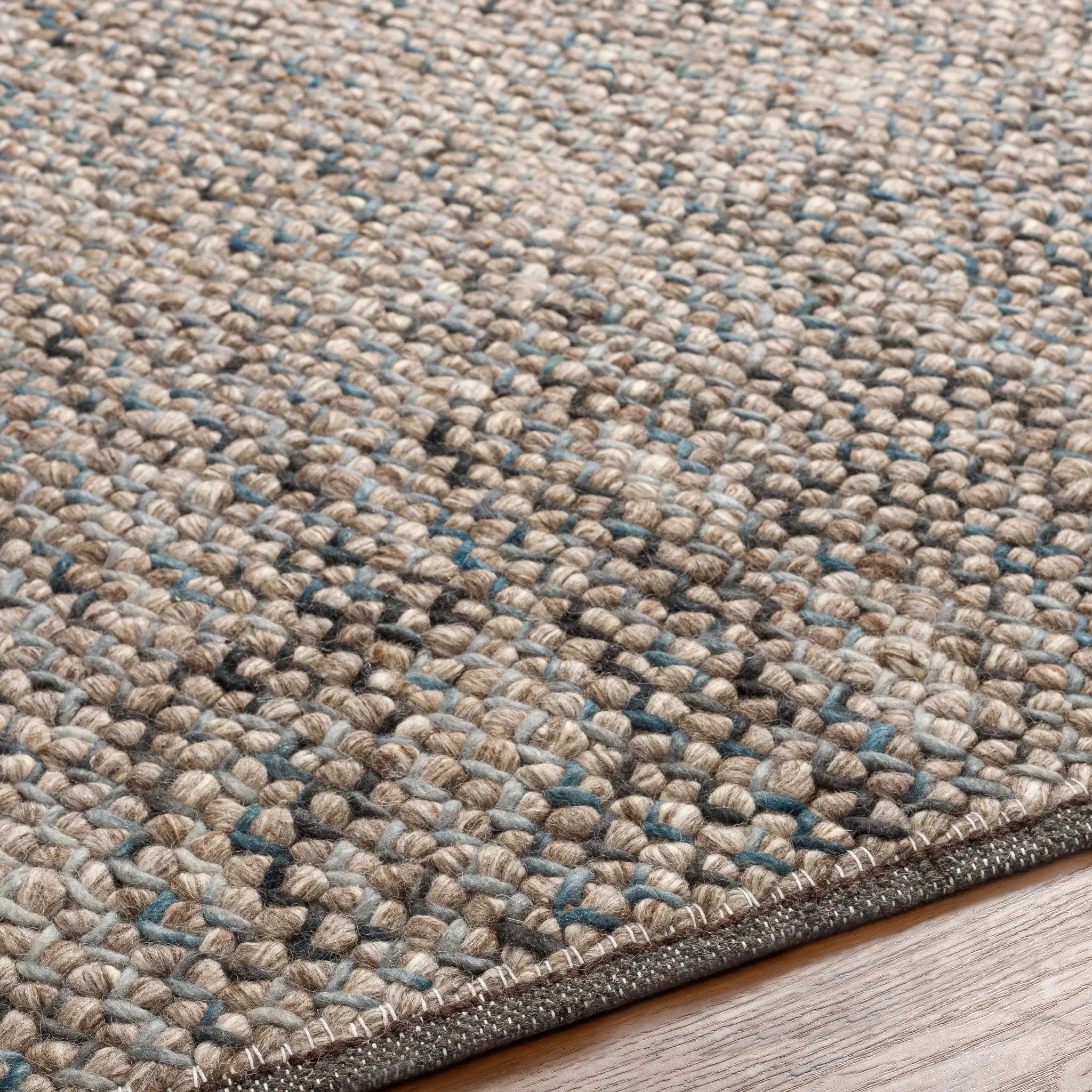 Hansell Area Rug - Clearance by Boutique Rugs