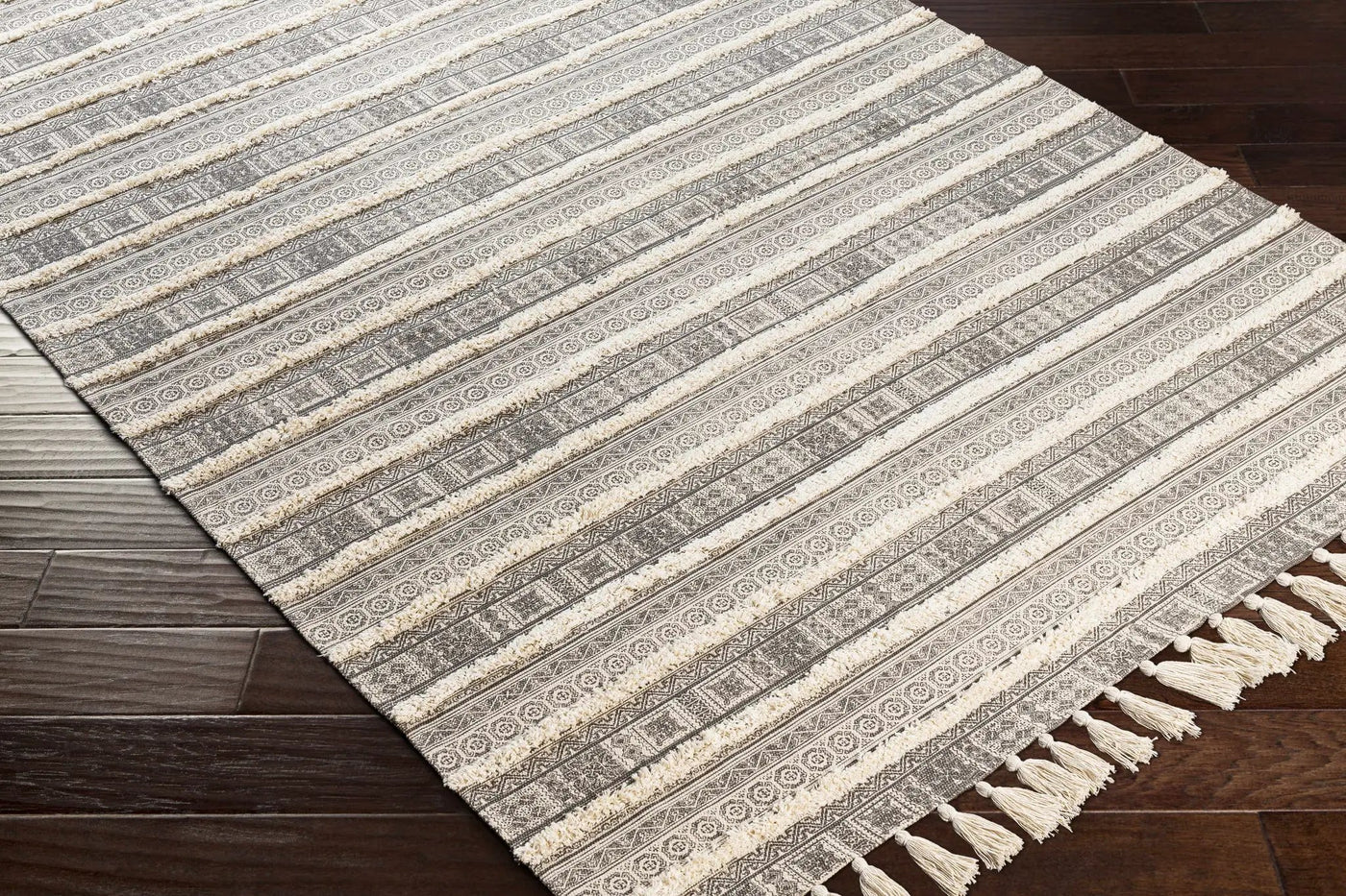 Hanslope Area Rug - Clearance by Boutique Rugs