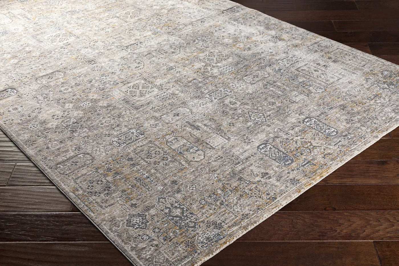 Heacham Luxe Fringe Rug - Clearance by Boutique Rugs