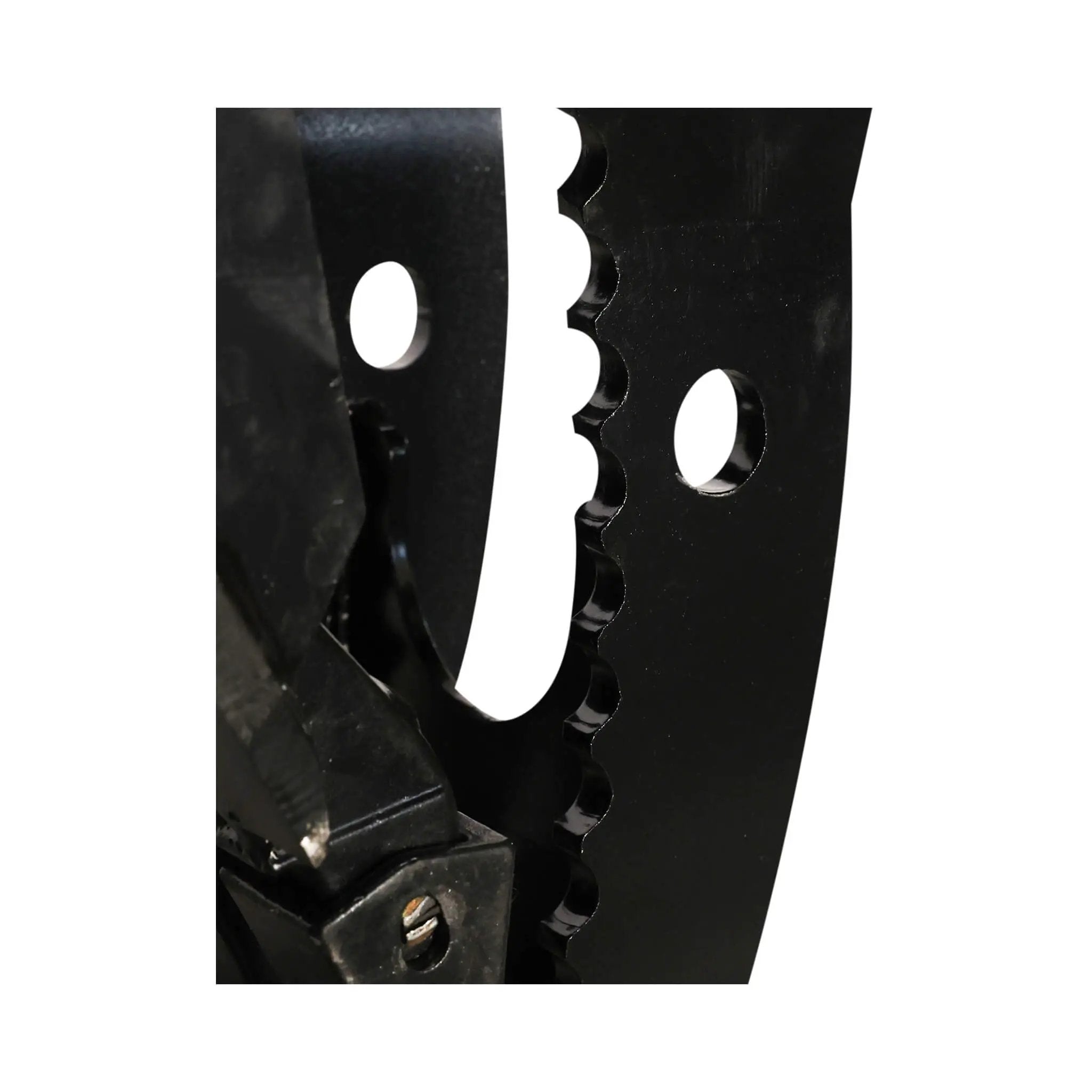 Heavy-Duty Universal Skid Steer Backhoe Digger Bucket Attachment With Universal Quick Attach Plate (SAK26714) by SAKSBY WHOLESALE