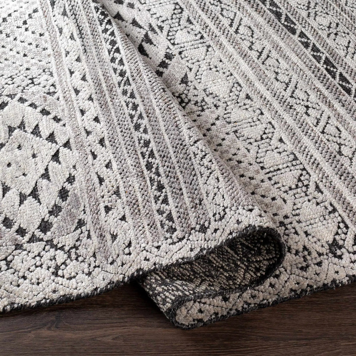 Hemyock Premium Wool&Viscose Carpet - Clearance, photo 5 of 10
