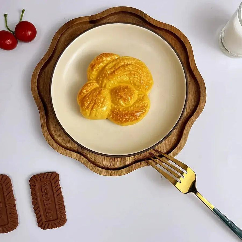 High-End Wooden Trays, Plum Blossom-Shaped Acacia Wood Trays, Creative Breakfast Trays, Suitable for Holding Cheese, Bread, Desserts, And Coffee, Perfect for Use in Kitchens, Restaurants, Parties, And Wedding Venues by House Of Avana