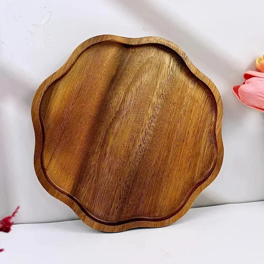 High-End Wooden Trays, Plum Blossom-Shaped Acacia Wood Trays, Creative Breakfast Trays, Suitable for Holding Cheese, Bread, Desserts, And Coffee, Perfect for Use in Kitchens, Restaurants, Parties, And Wedding Venues by House Of Avana