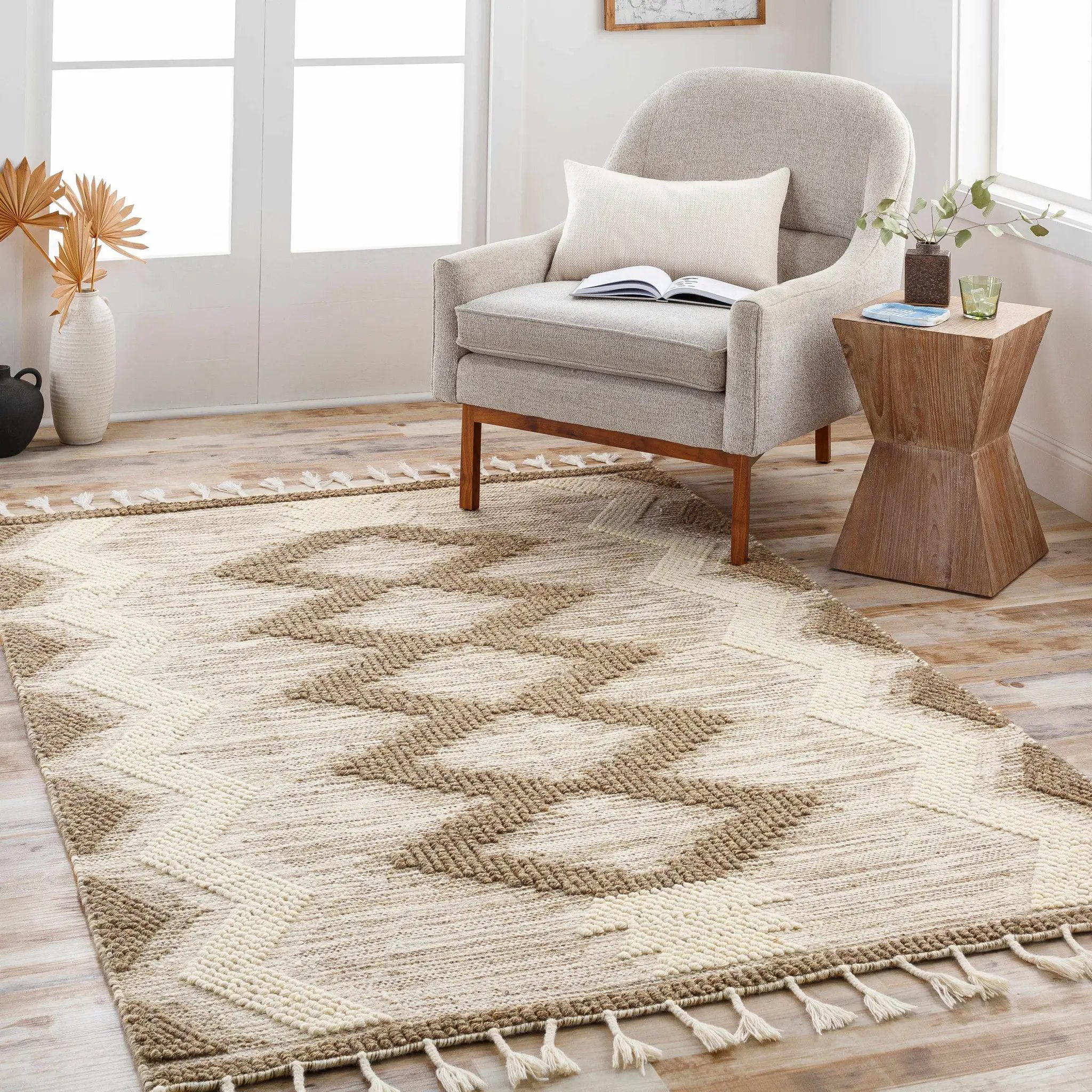 Highpoint Tasseled Jute Rug - Clearance by Boutique Rugs