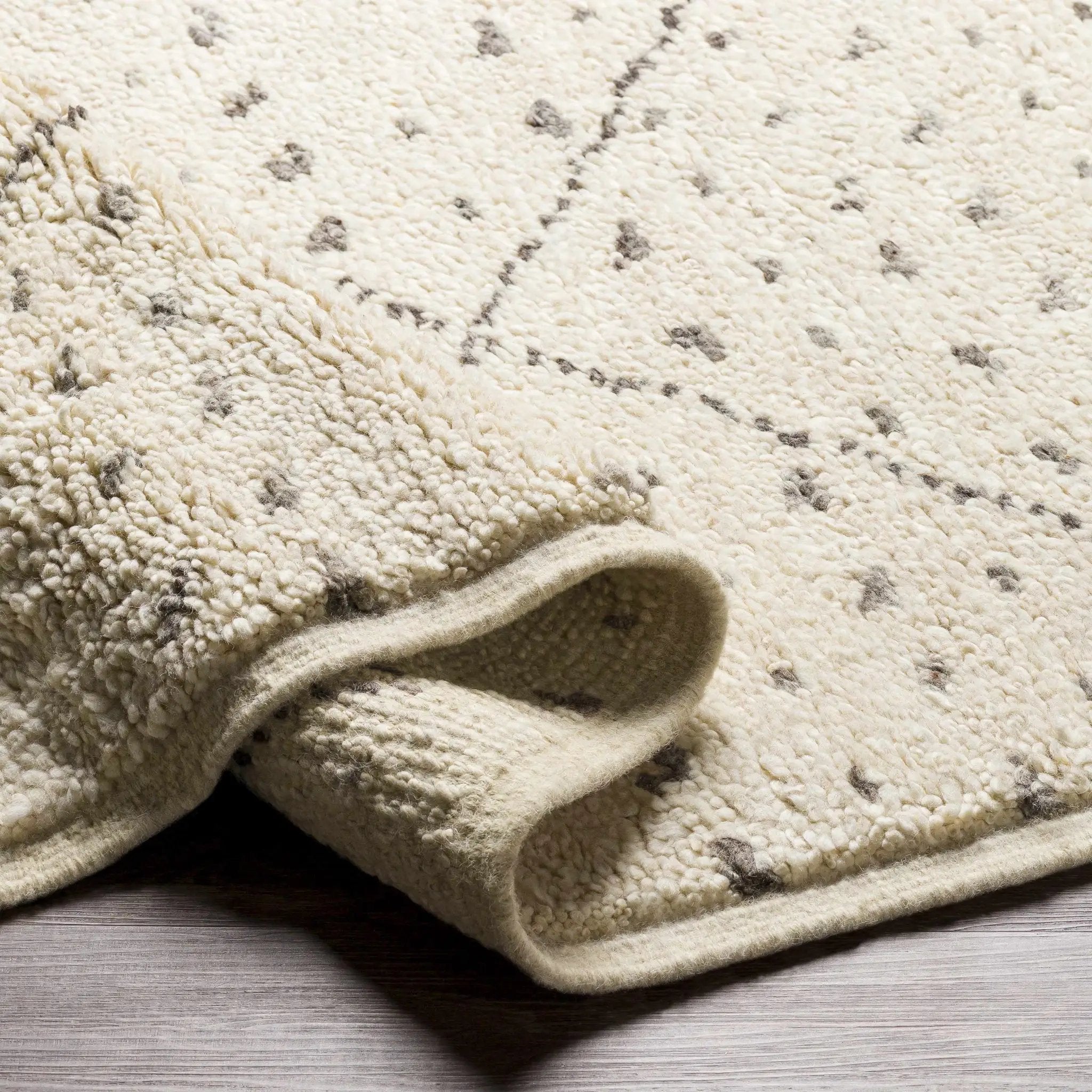 Halling Area Rug - Clearance by Boutique Rugs