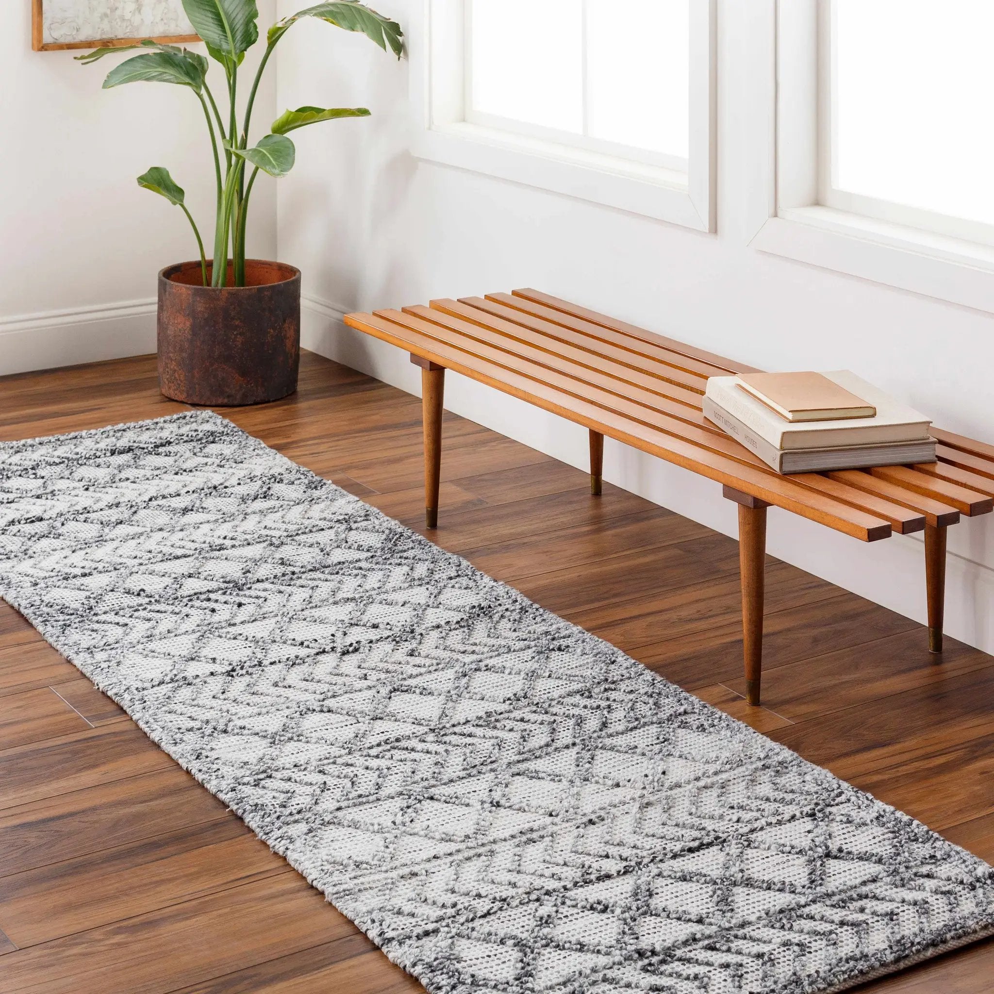 Hosa Area Rug - Clearance by Boutique Rugs