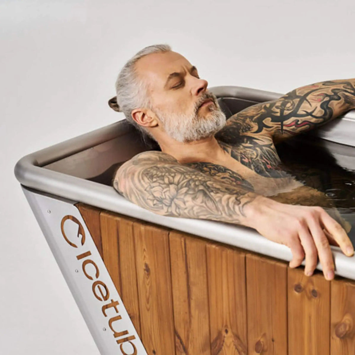 Icetubs IceBath Thermowood And Stainless Steel Cold Therapy Immersion Bath (SAK94720) by SAKSBY WHOLESALE
