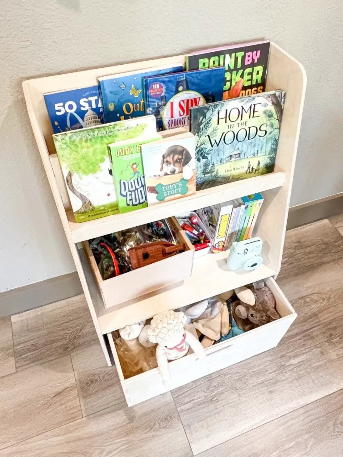 LEO- Book + Toy Storage by Bush Acres