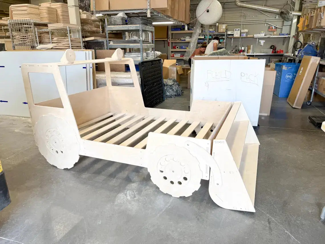O'REILLY- Tractor Bed, photo 2 of 9