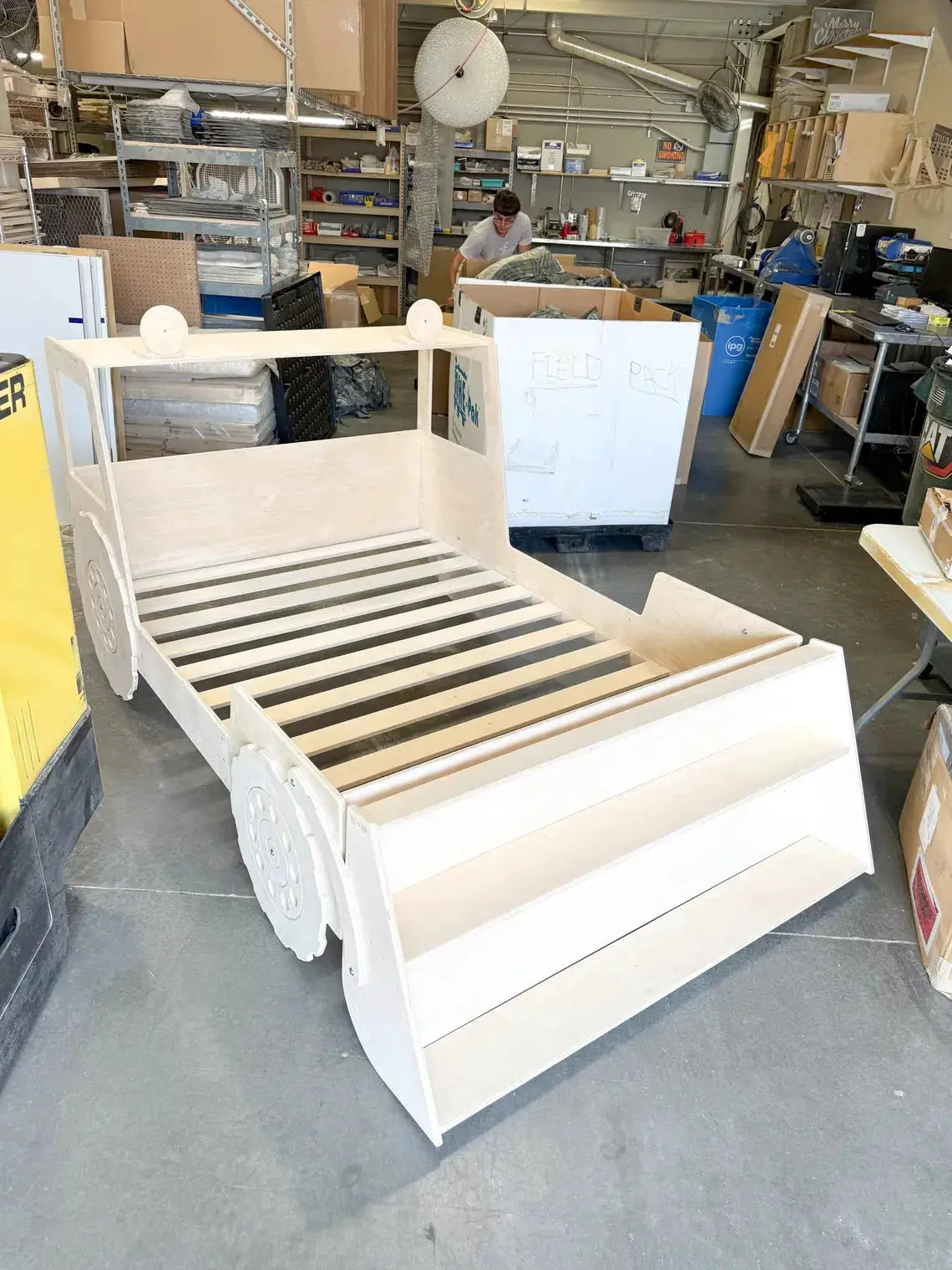 O'REILLY- Tractor Bed, photo 4 of 9