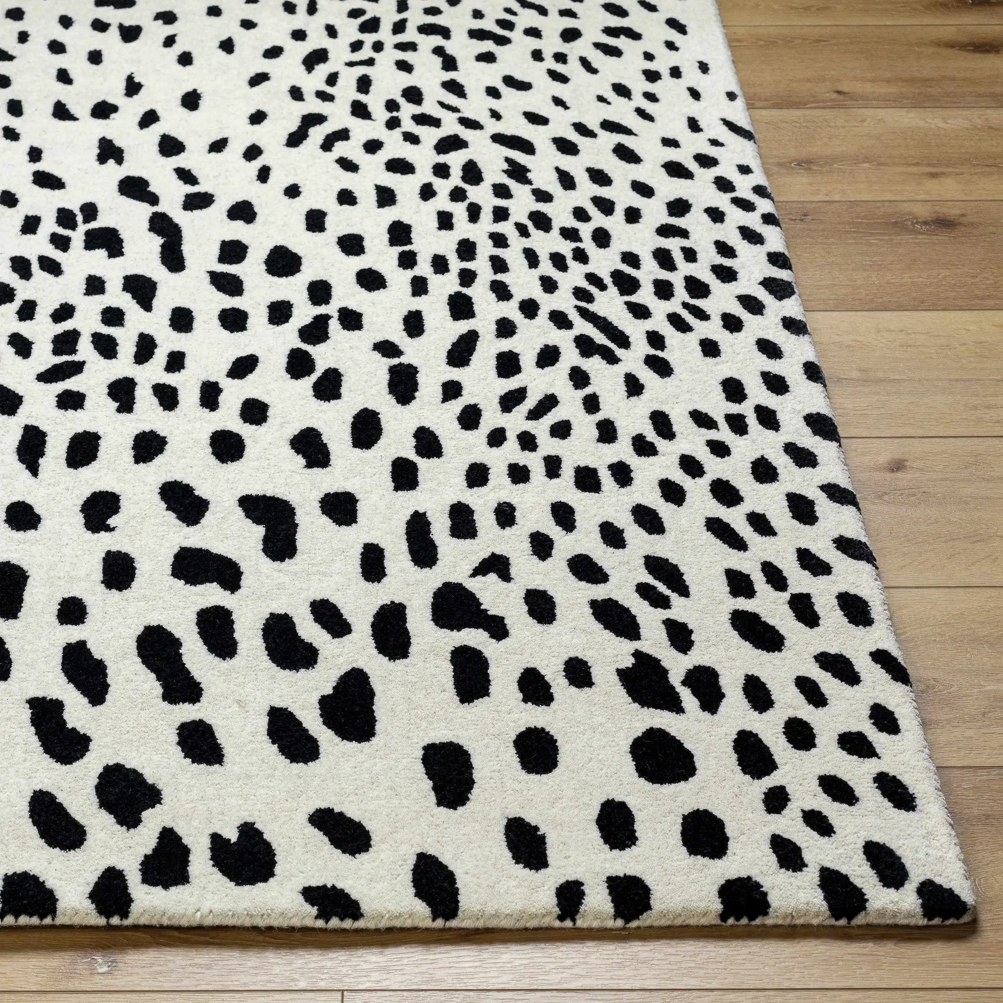 Athena White Giraffe Print Wool Rug by Boutique Rugs