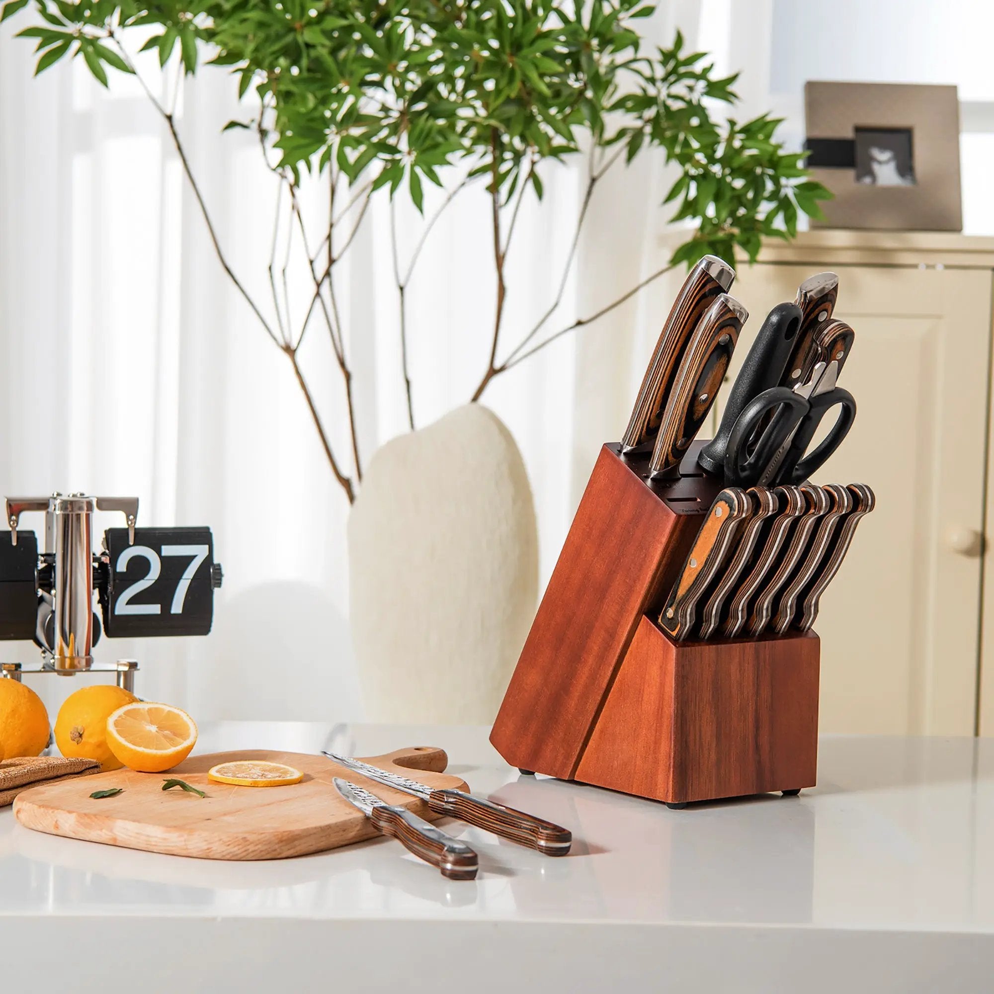 15 Pieces Stainless Steel Knife Block Set with Ergonomic Handle by DirectDeals