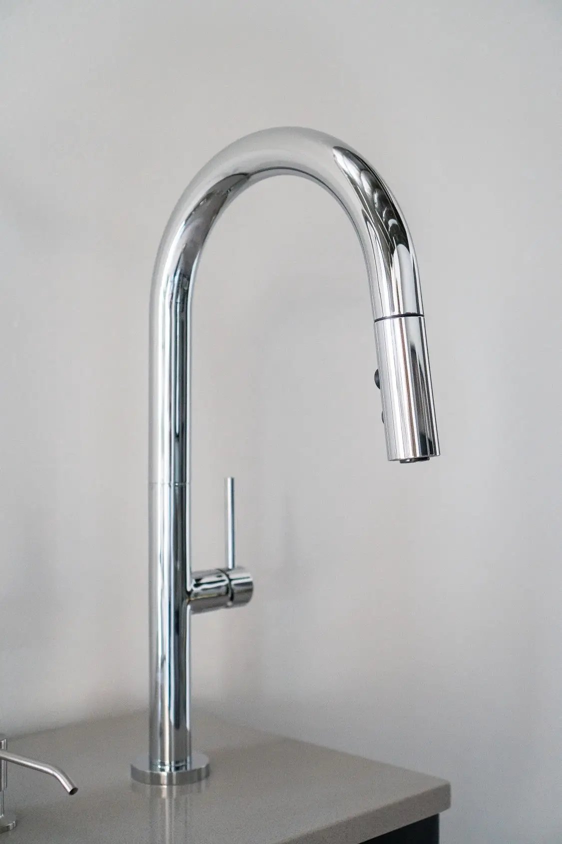 Zeek F-KC06 Chrome Pull-Down Kitchen Faucet by ZEEK