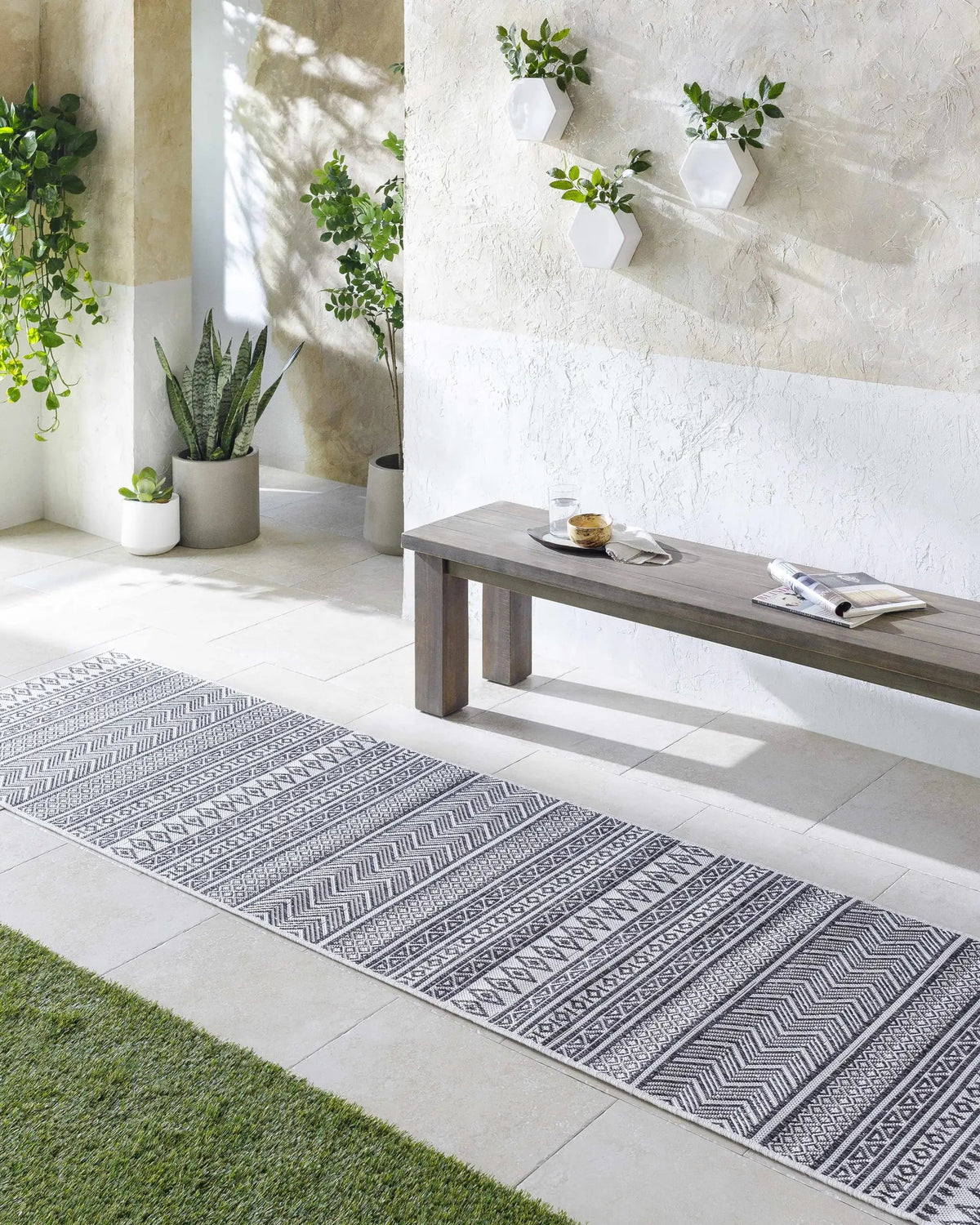 Imboden Black&White Outdoor Rug, installed in a room