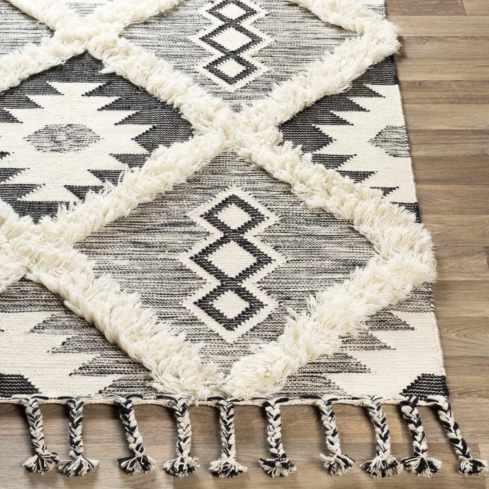 Jarales Cream/Black Tribal Tassel Wool Rug - Clearance by Boutique Rugs