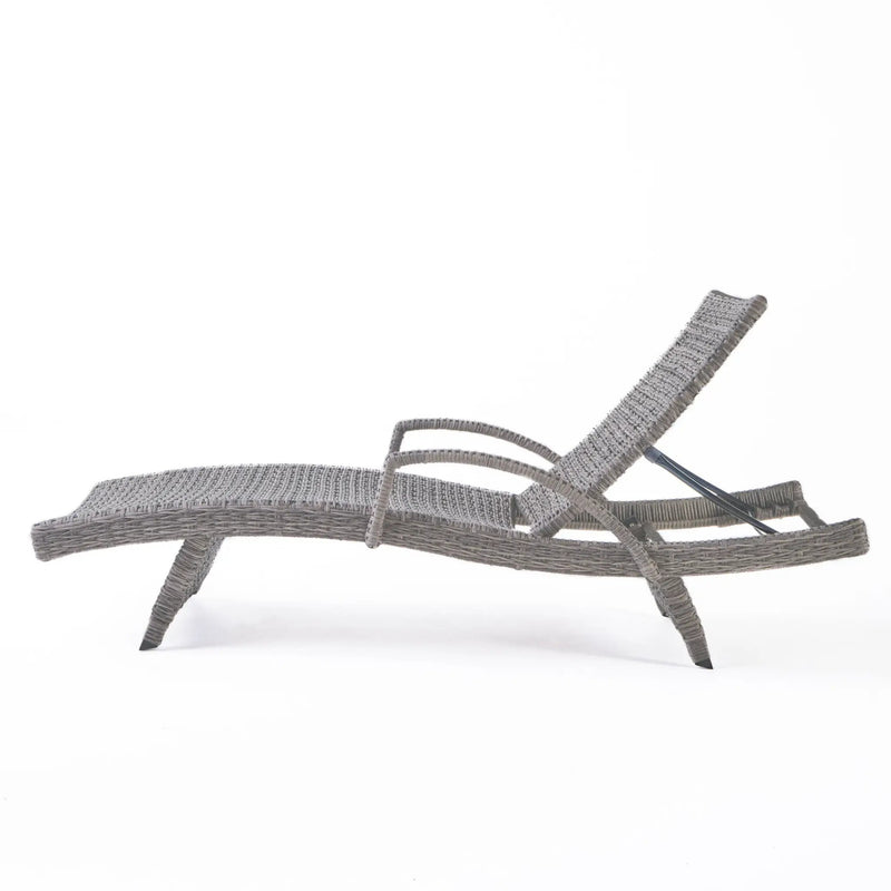 Crete Wicker Chaise Lounge by HouseOfZazla