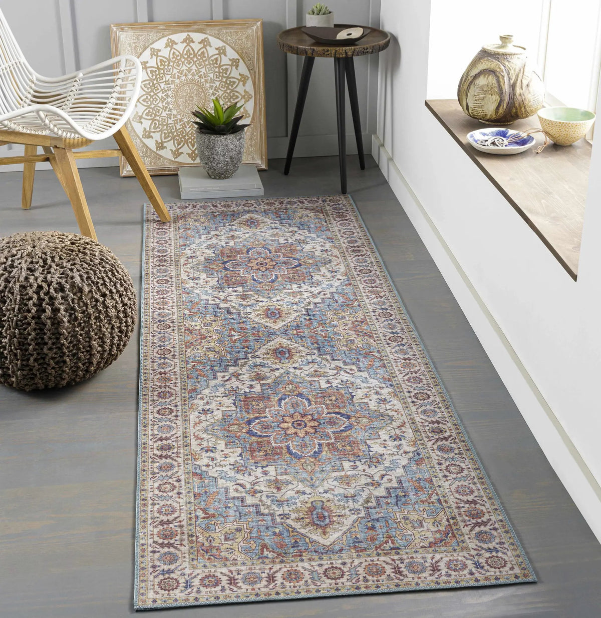 Kapaa Traditional Area Rug, installed in a room 2
