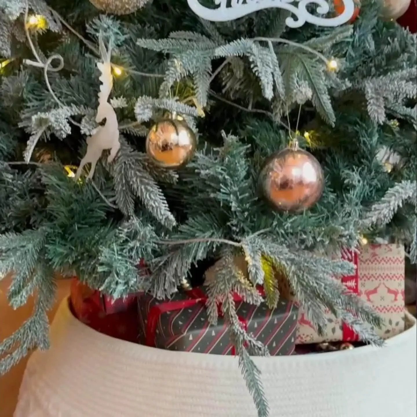 Knitted Christmas Tree Collar with Festive Holiday Design by House Of Avana