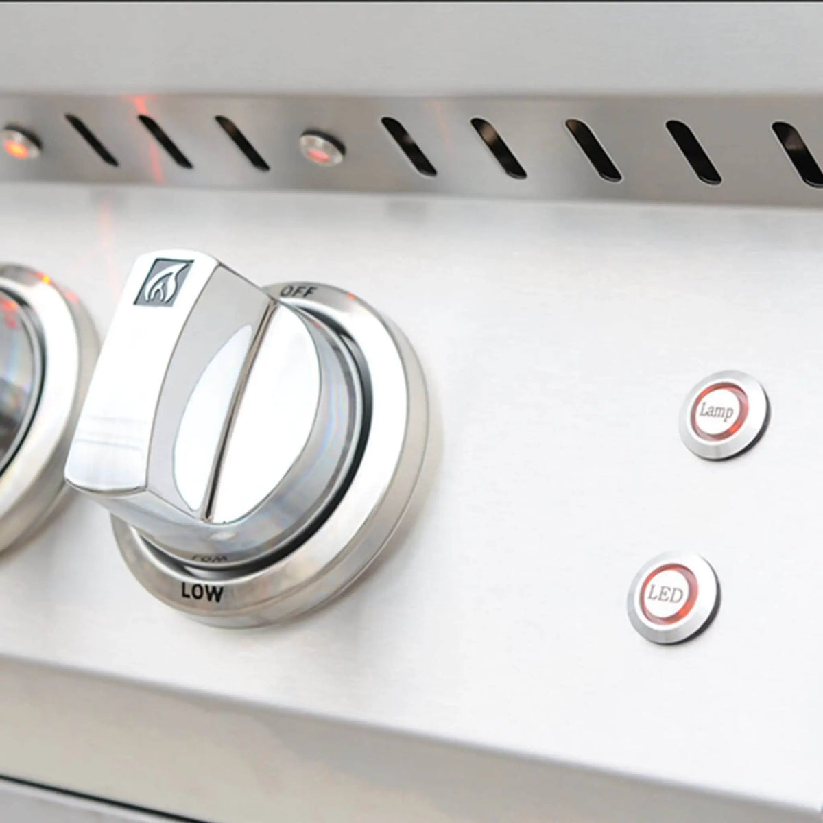KoKoMo Grills 32-Inch Professional 72K BTU LP/NG 4 Burner Built-In Stainless Steel Gas Grill (SAK48170) by SAKSBY WHOLESALE