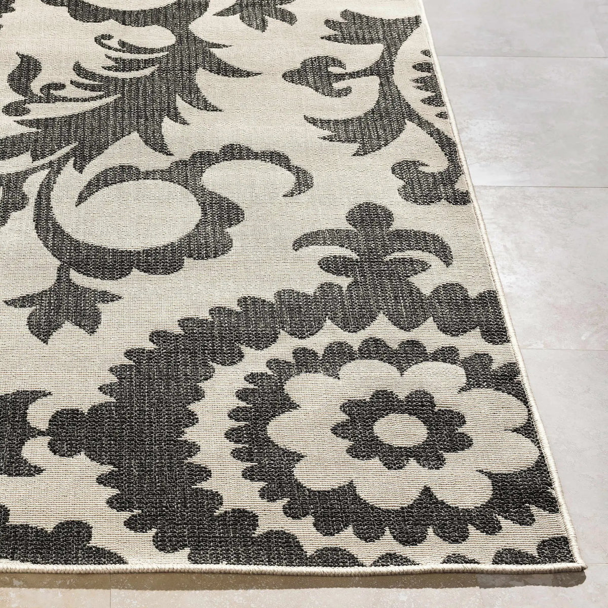 Kongiganak Outdoor Area Rug - Clearance, photo 4 of 14