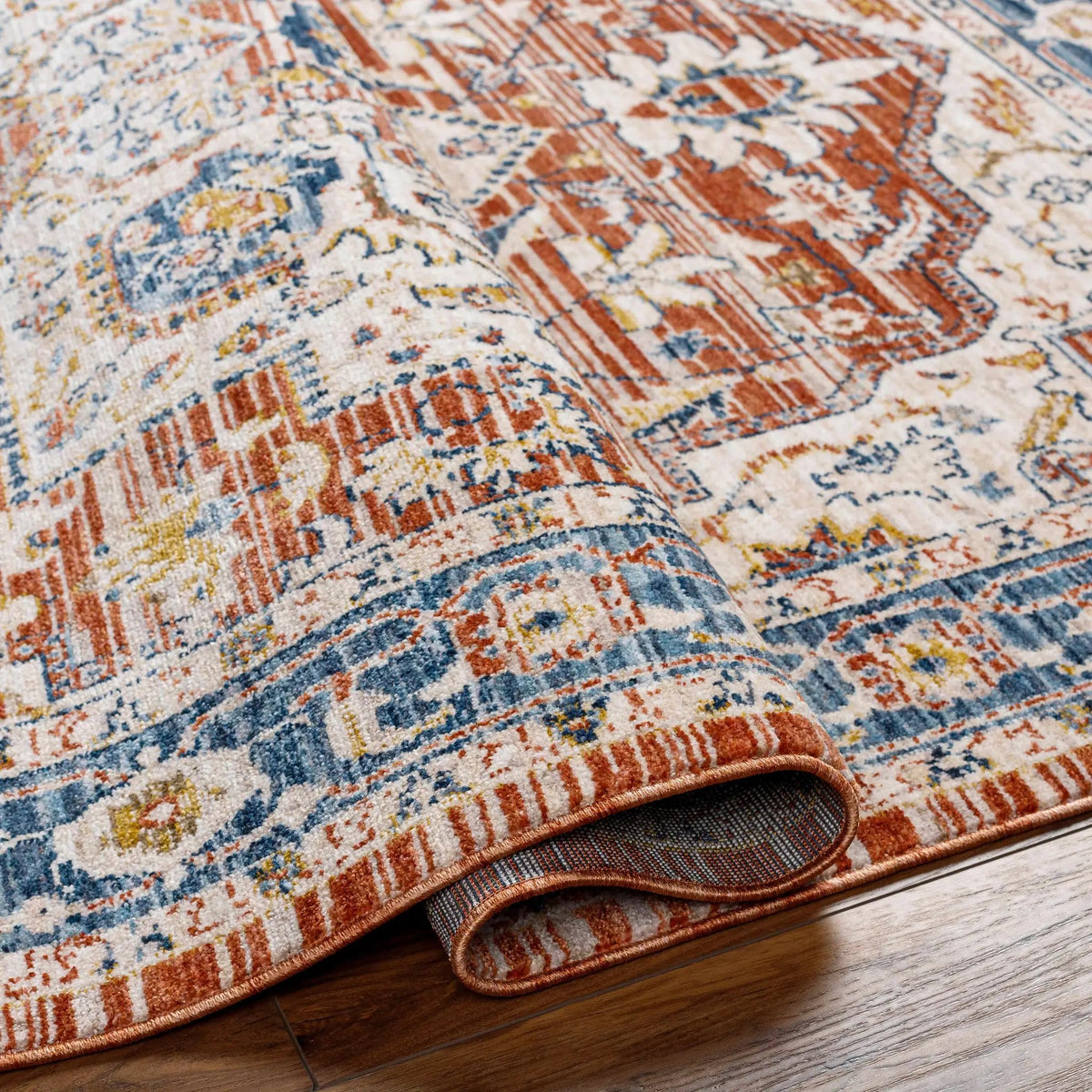 Kuro Traditional Style Rug - Clearance, photo 4 of 9