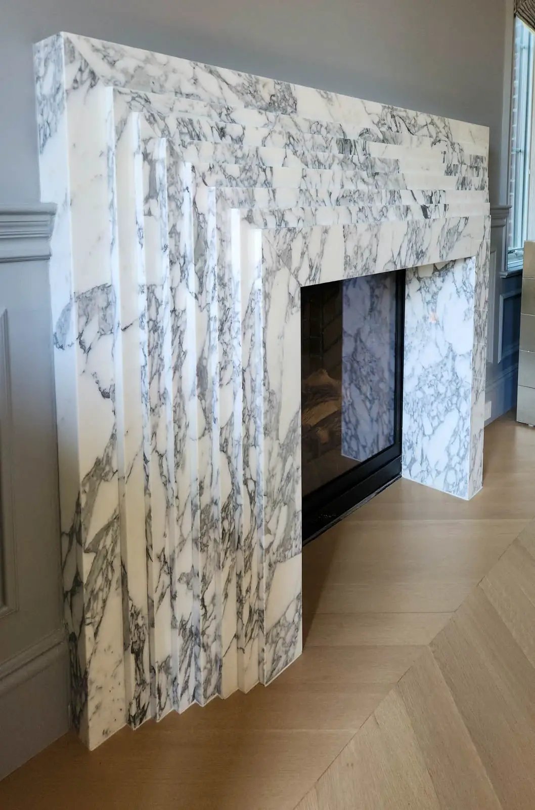 La Gigi 72 Fireplace by Zicana Boutique