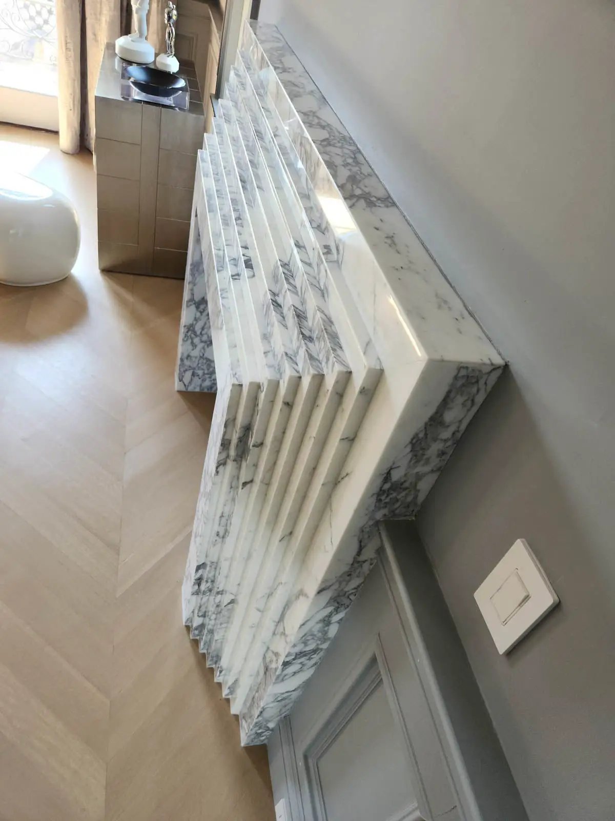 La Gigi 80 Fireplace by Zicana Boutique