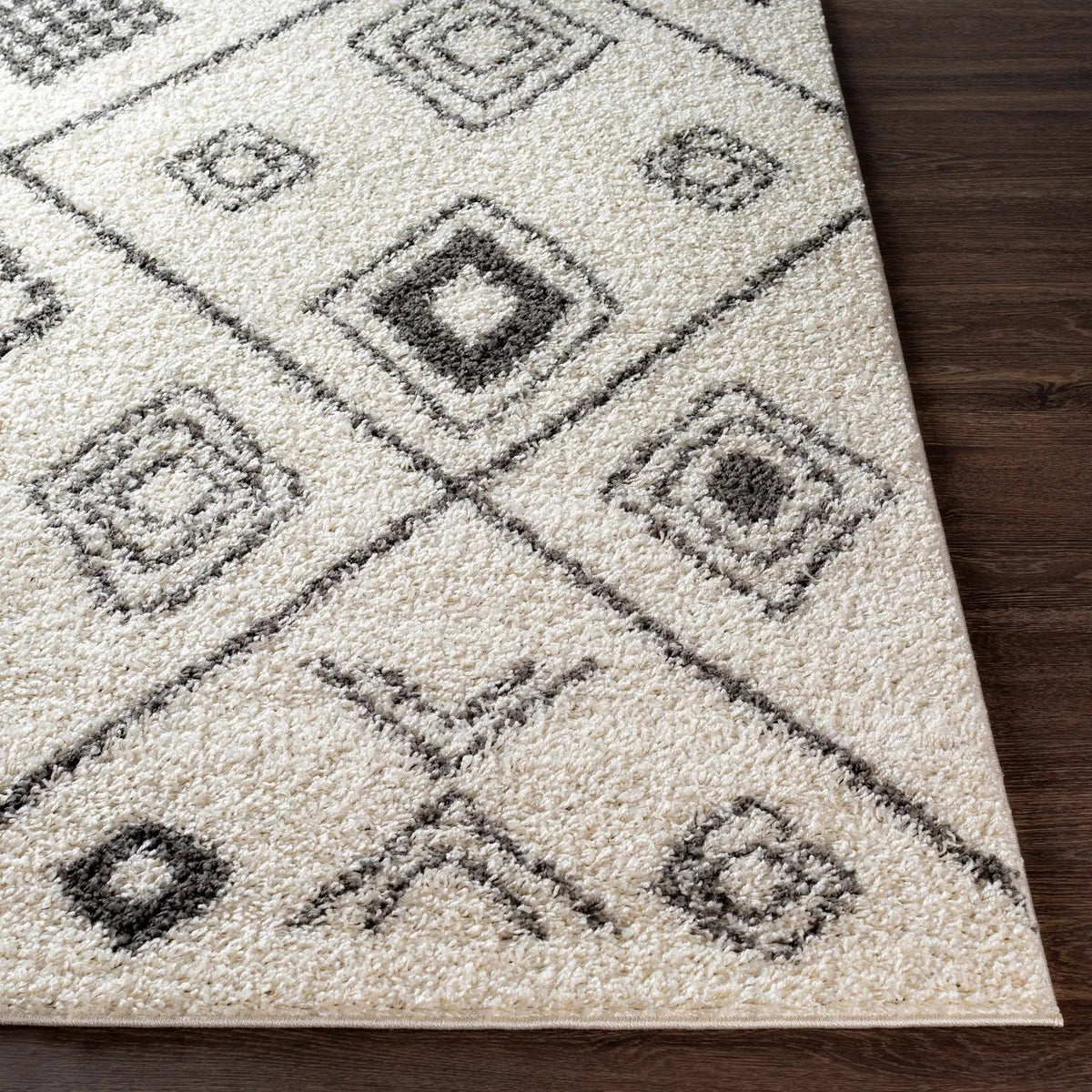 Albury Tribal Trellis Area Carpet - Clearance, photo 3 of 8