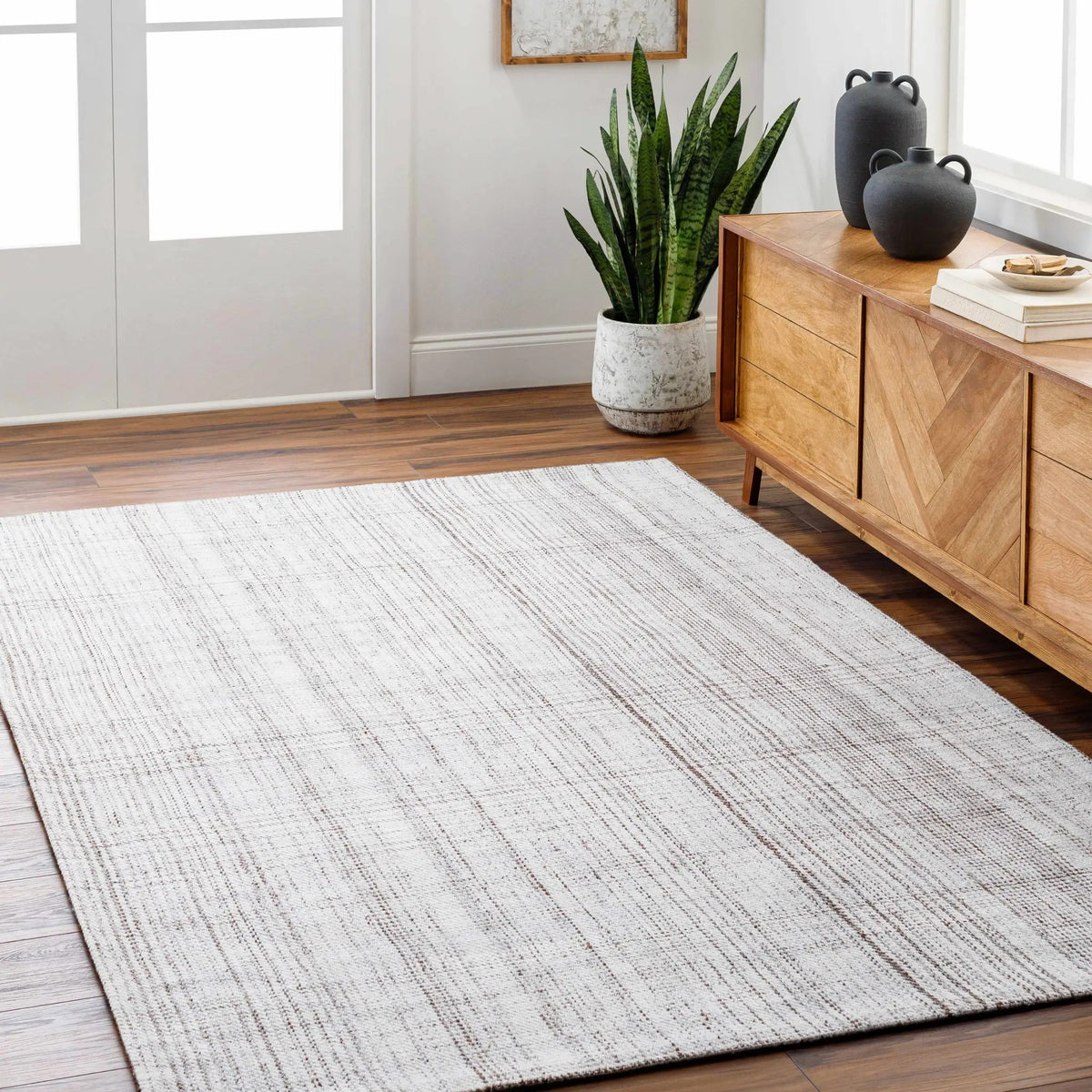 Sammy Handmade Becki Owens x LIVABLISS BOSM-2300 Area Rug, installed in a room 2