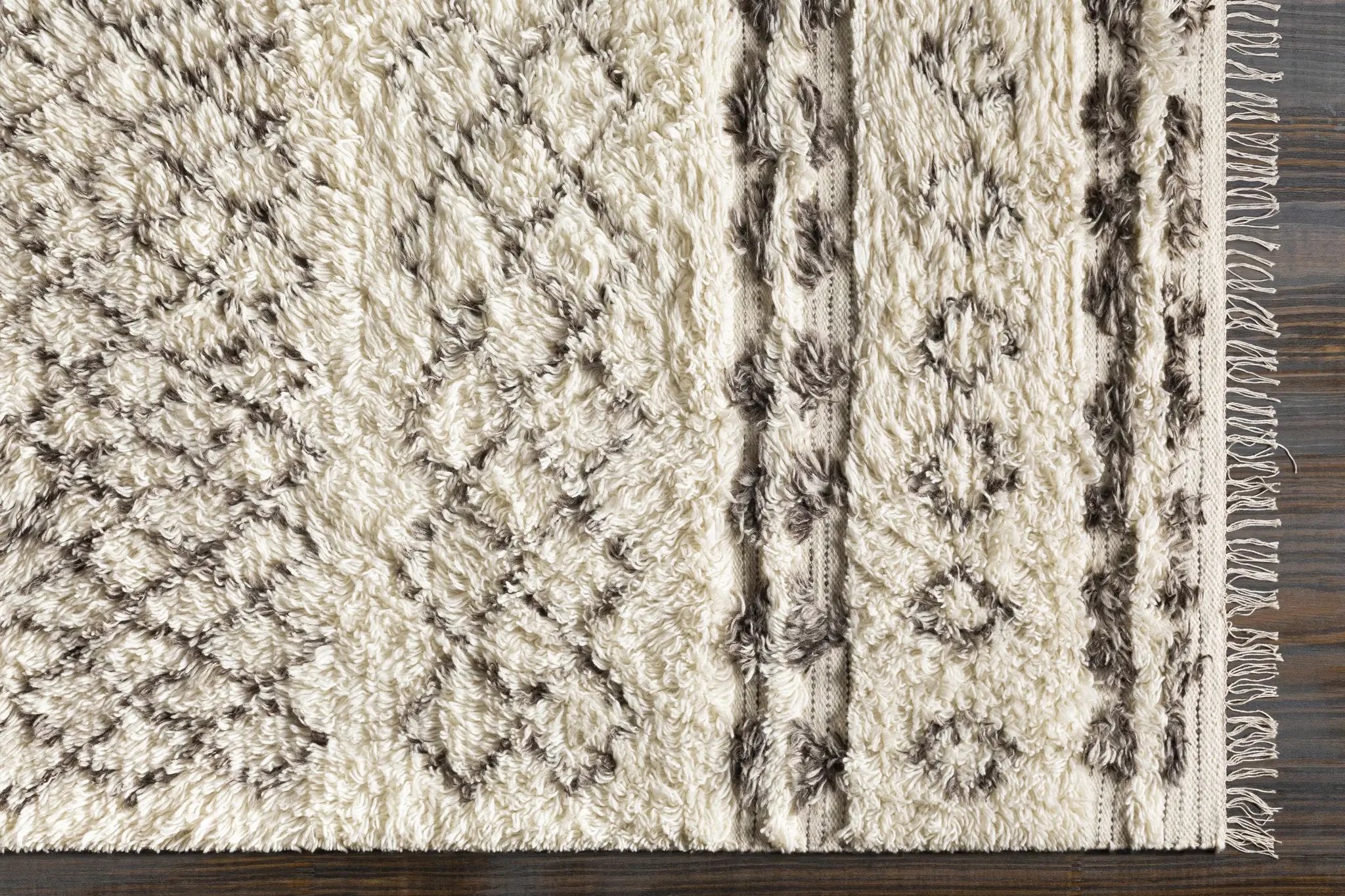 Lochwinnoch Area Rug - Clearance by Boutique Rugs