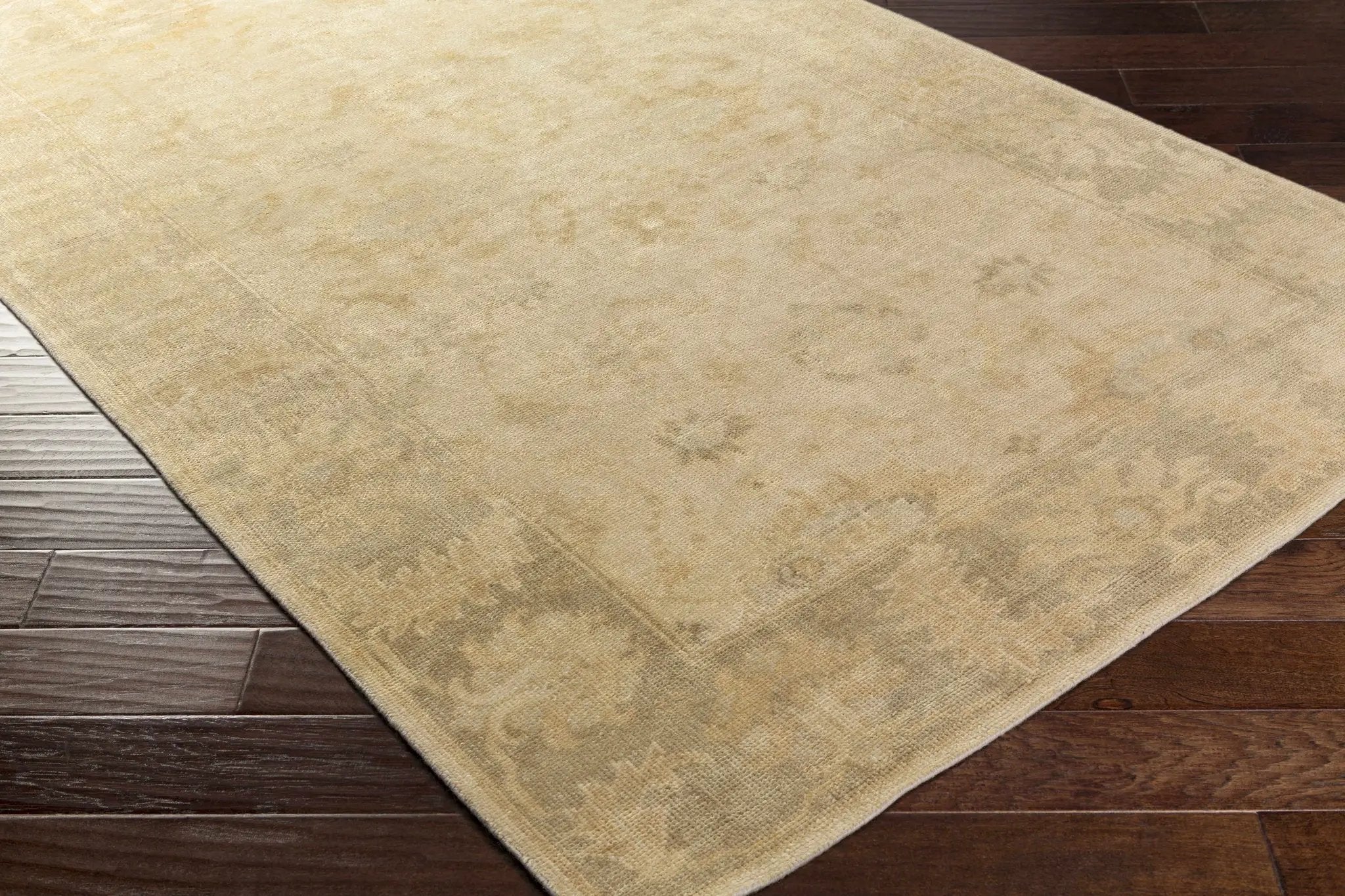 Longisland Clearance Rug - Clearance by Boutique Rugs