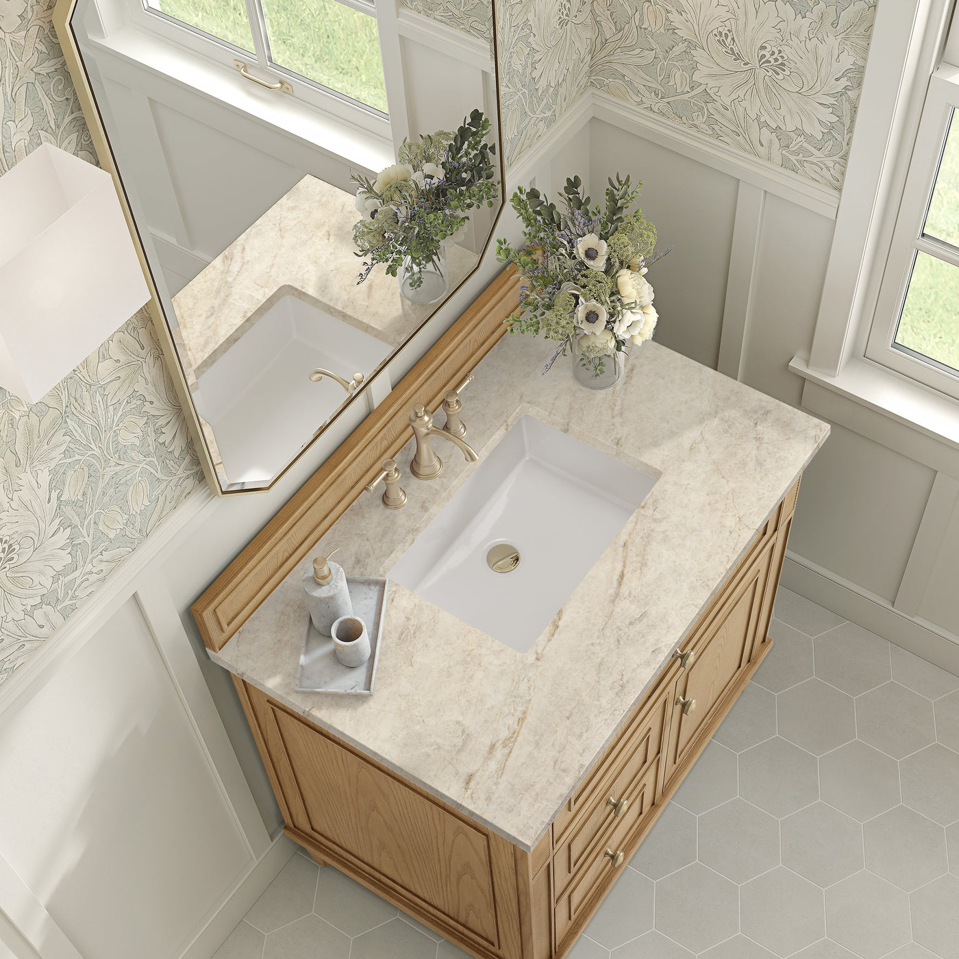 James Martin Lorelai 36" Single Bathroom Vanity, Light Natural Oak with Tajnar countertop