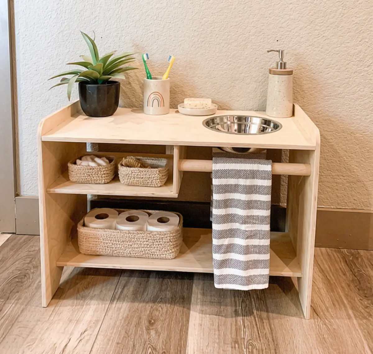 LUCA- Toddler Wash Station by Bush Acres