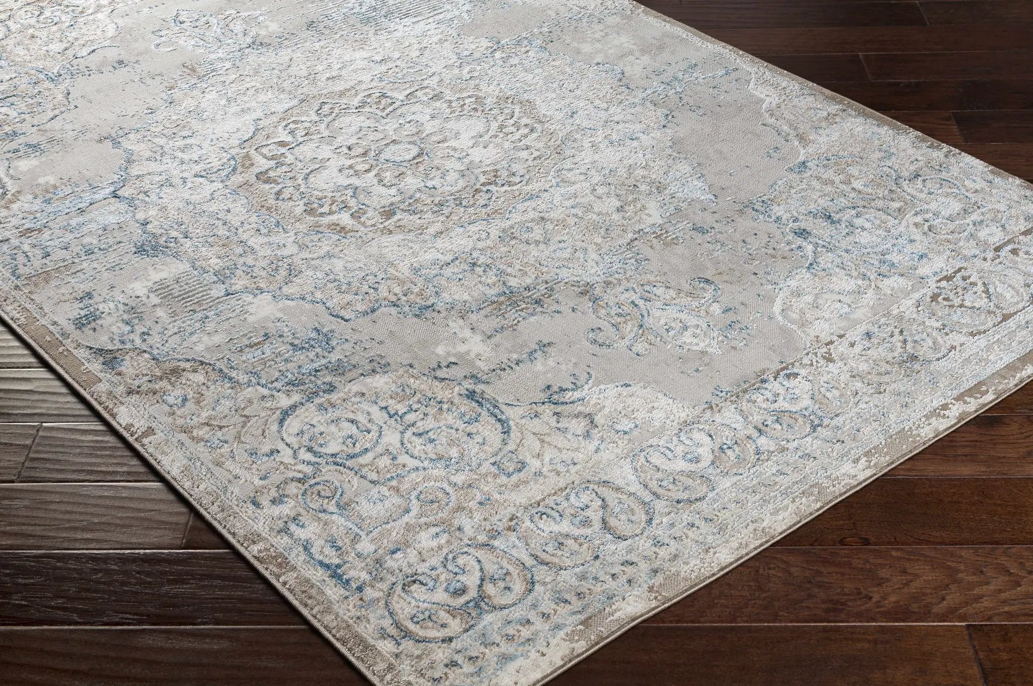 Lumbog Area Carpet - Clearance by Boutique Rugs