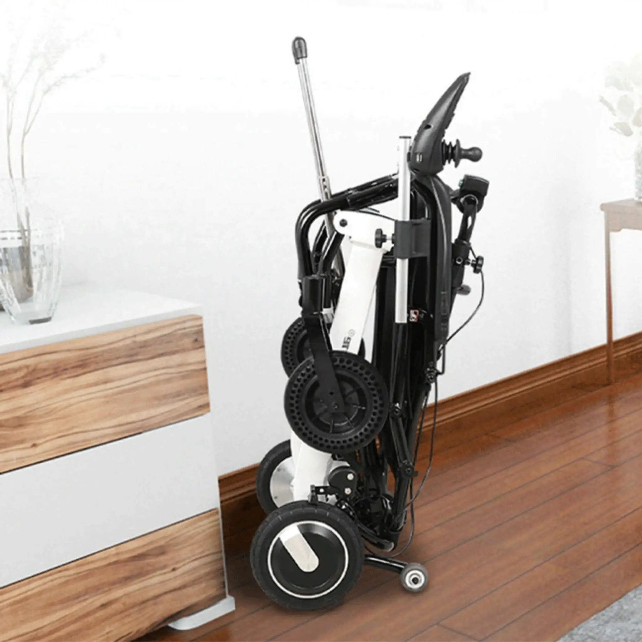 Maidesite 17.5-Inch 500W Wide Seat Lightweight Electric Folding Wheelchair (SAK33689) by SAKSBY WHOLESALE