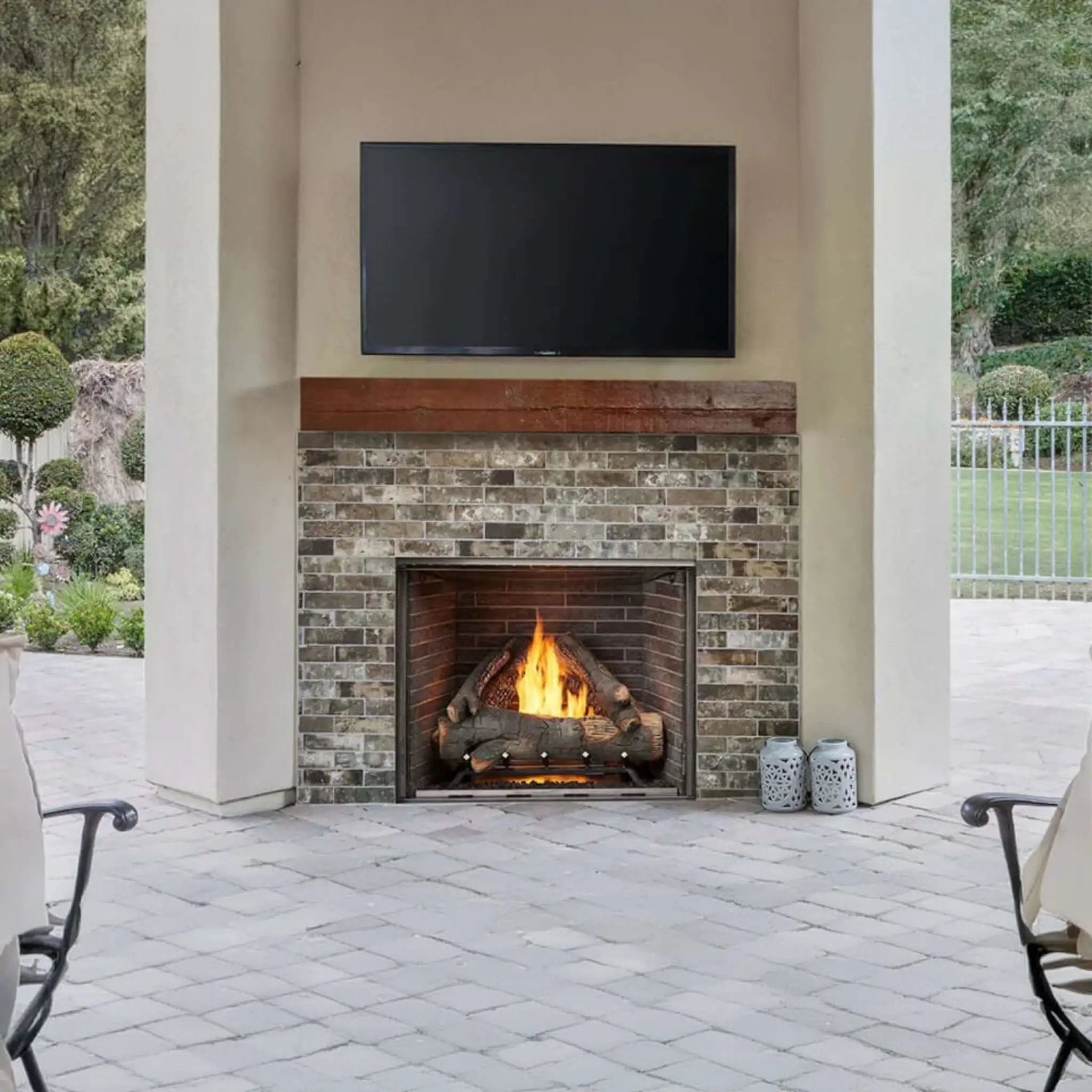 Majestic Courtyard 55K BTU 42-Inch Traditional Outdoor Gas Fireplace With Stacked Concrete Refractory [ODCOUG-42TS] (SAK75312) by SAKSBY WHOLESALE