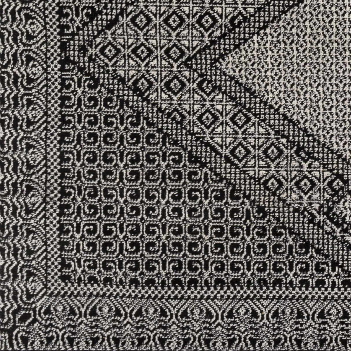 Merkez Area Rug - Clearance, sample swatch