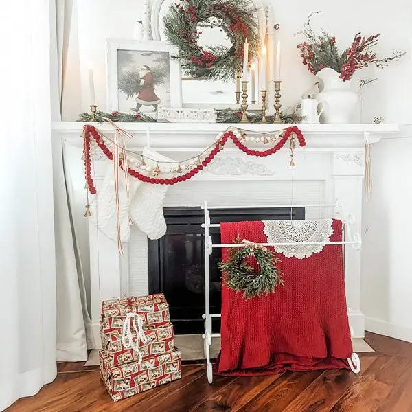 Freestanding Ornate Towel Stand by Decor Steals