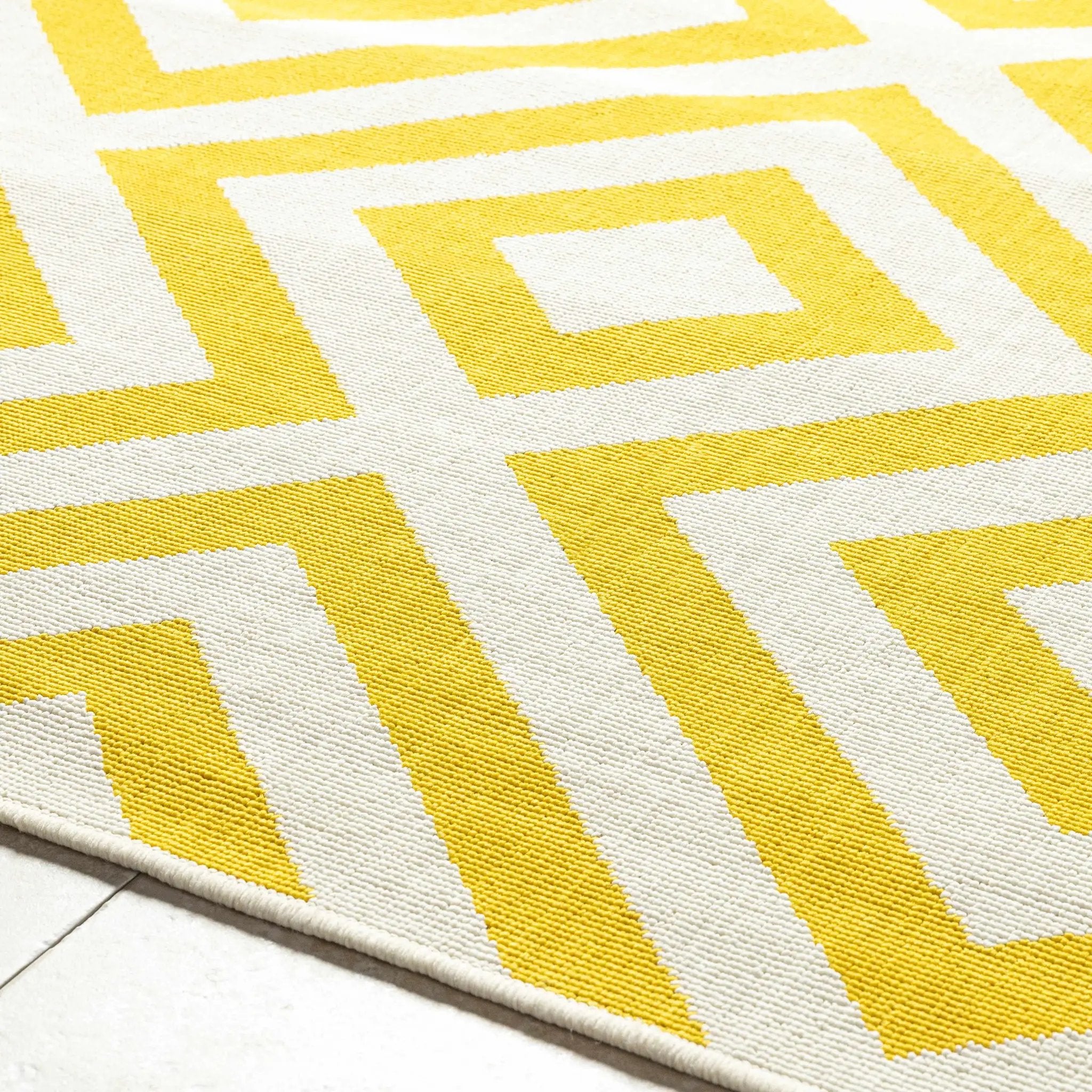 Maven Outdoor Area Rug - Clearance by Boutique Rugs