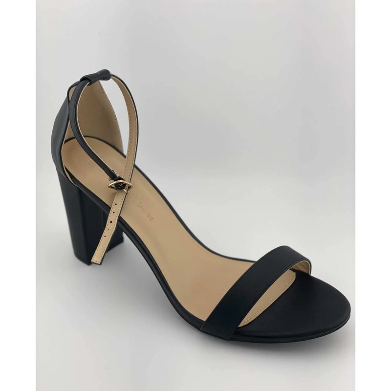 WILD DIVA LOUNGE CHUNKY HEELS MORRY-01 by Selzalot