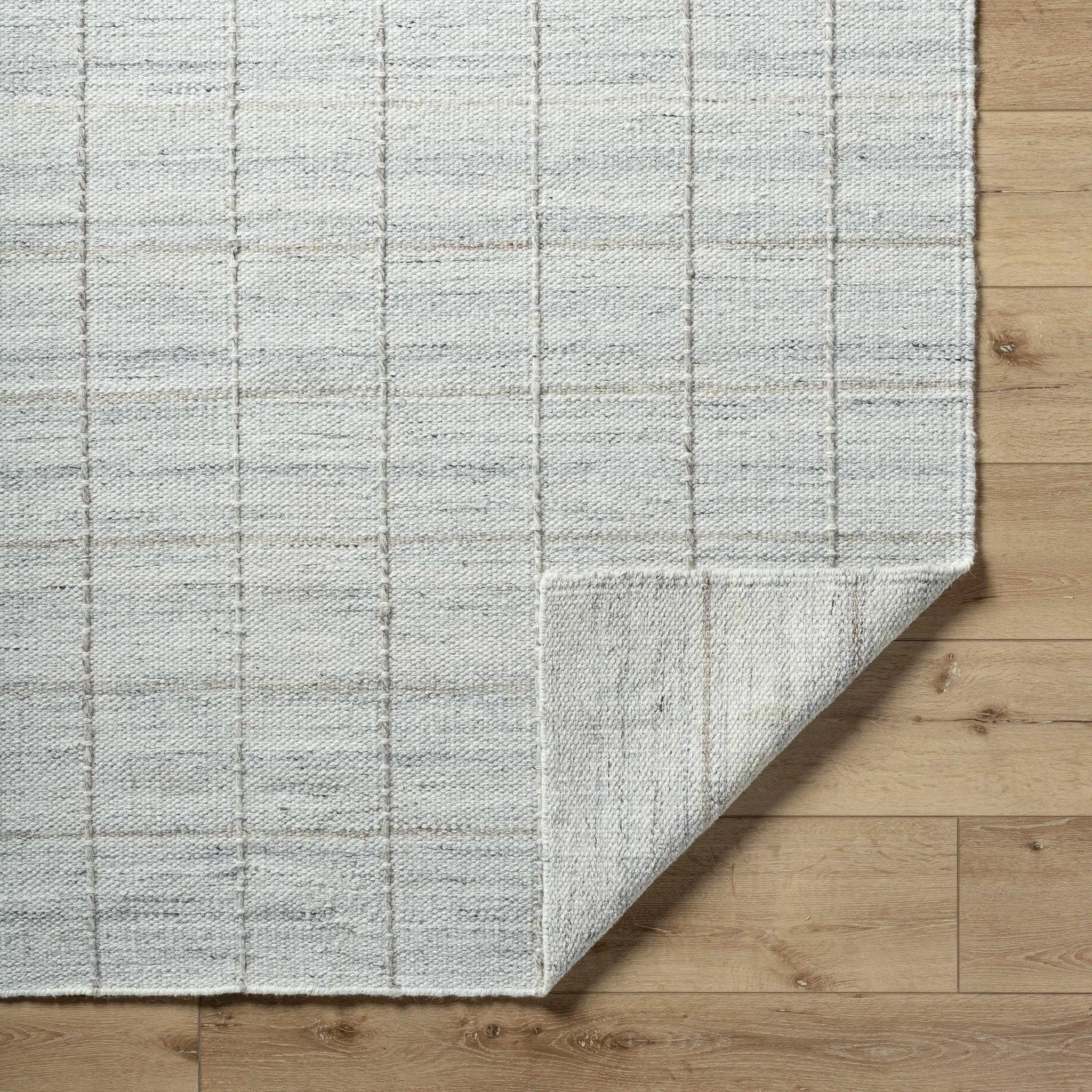 Nissa Light Gray Checkered Wool Rug by Boutique Rugs