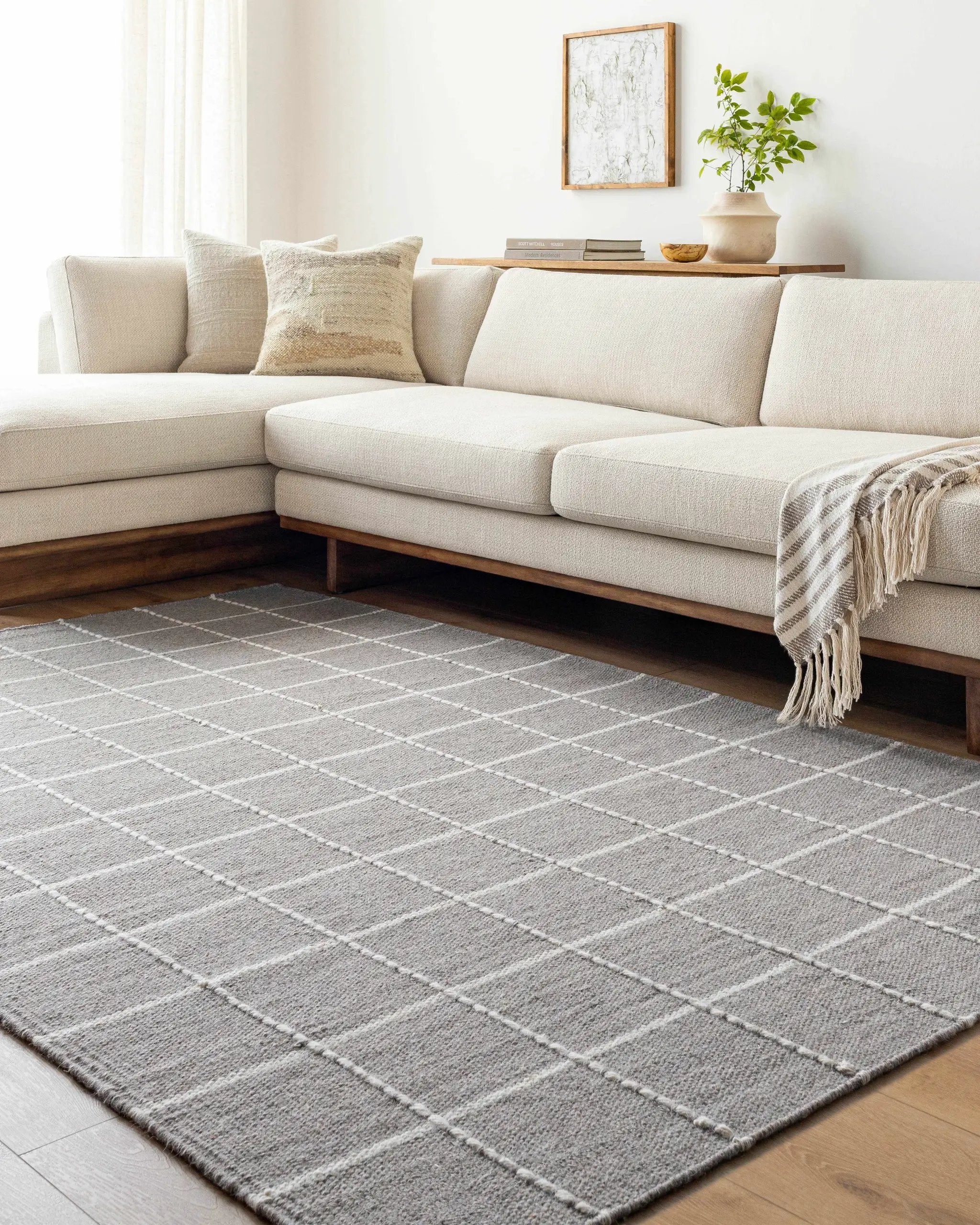 Nissa Gray Checkered Wool Rug by Boutique Rugs
